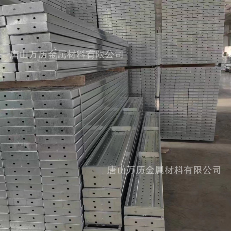 建筑钢跳板现货批发2米3米4米工地脚手板带挂钩热镀锌钢跳板踏板