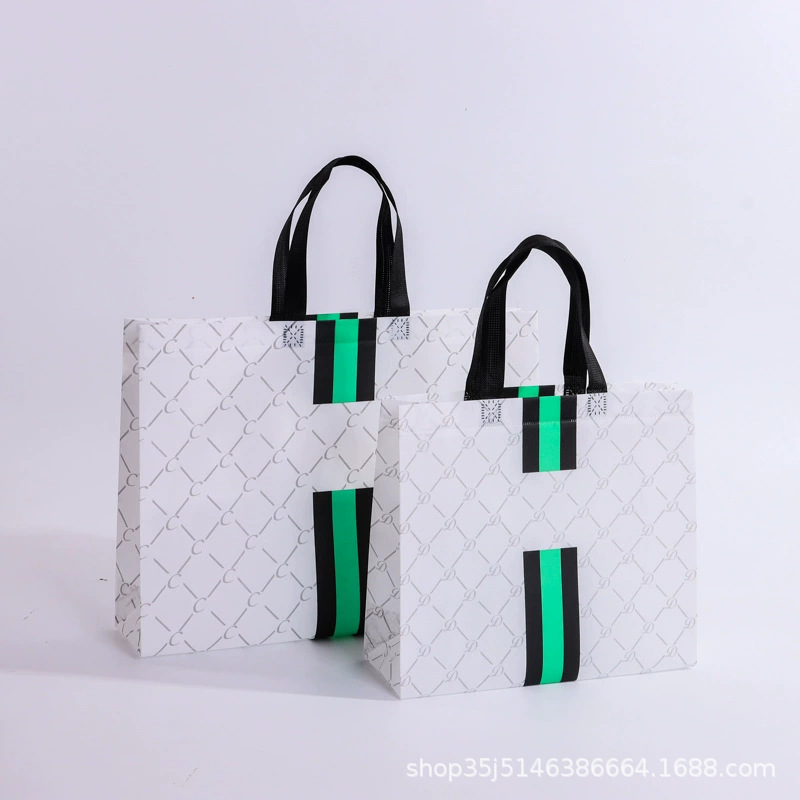 Bolso no tejido recubierto en stock impreso LOGO bolsa de ropa de moda embalaje de regalo bolsa de Banco de costura impresa