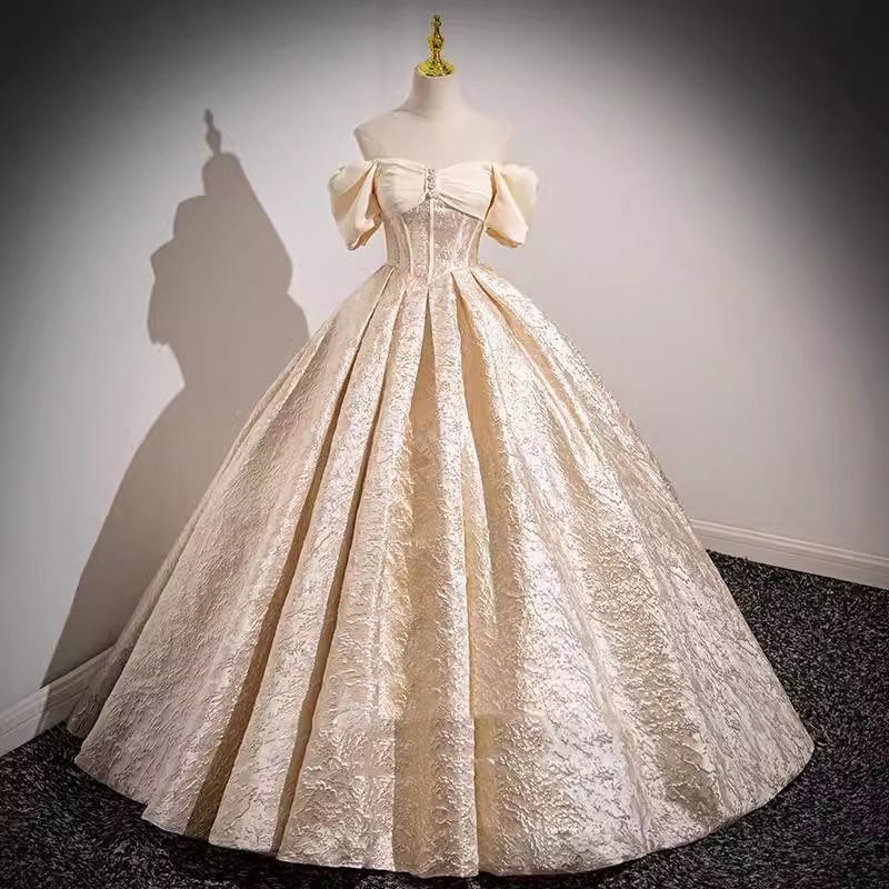 French Princess Dress Sound Evening Dress Women's Sense Birthday Party Adult Ceremony Art Test One-Shoulder Light Luxury Poncho Dress