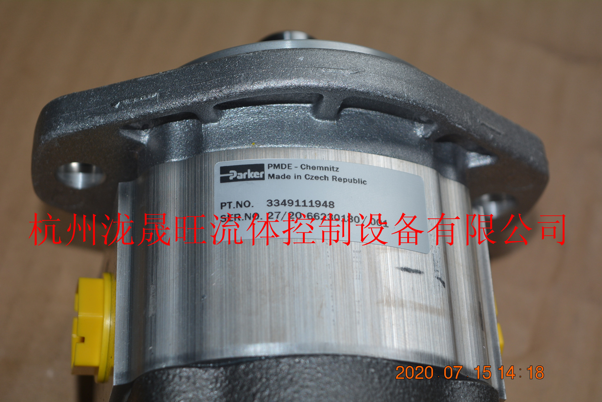 特价供应(派克)Parker外啮合齿轮泵PGP511A0060CL6H2NE5E3B1B1