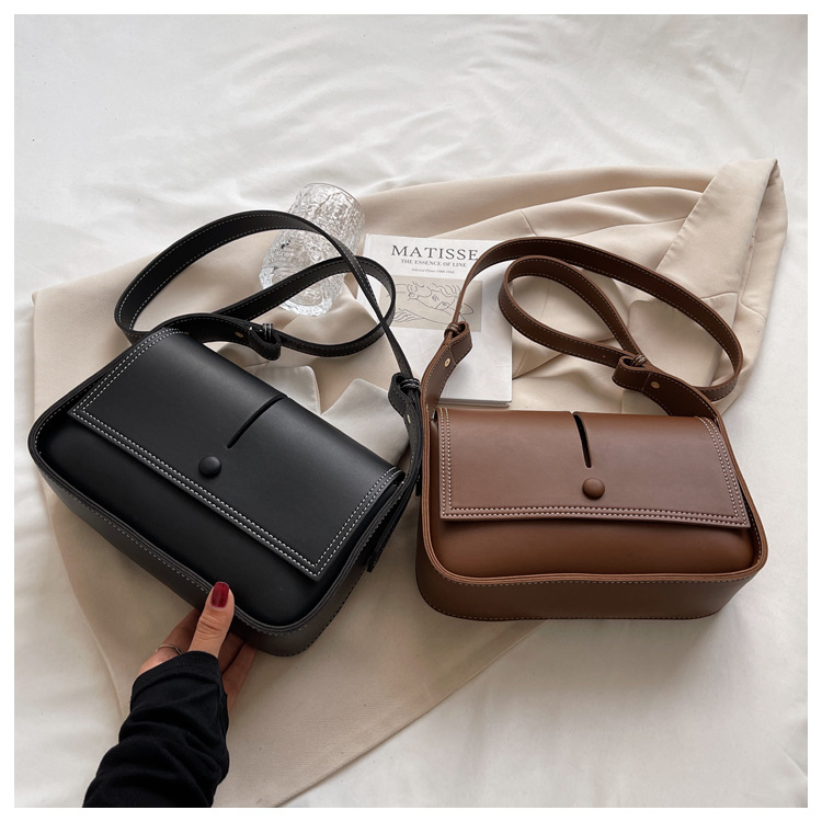Autumn And Winter Texture 2021 New Trendy Fashion Messenger High-end Small Square Bag display picture 7