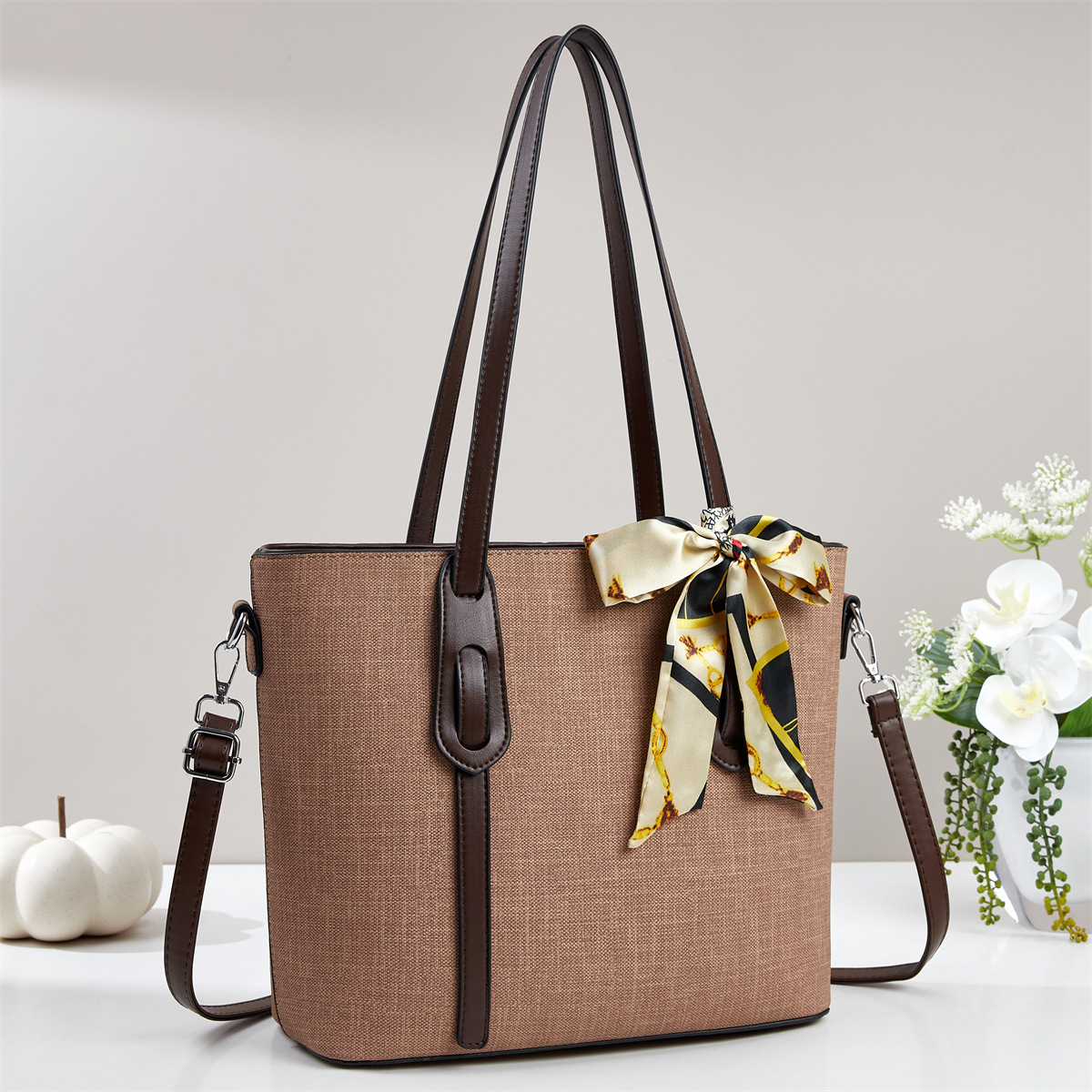 Buñuelo de seda decorado bolso de hombro de gran capacidad, bolso de mano, bolso de mano, bolso de mochila de moda casual, bolso de tote