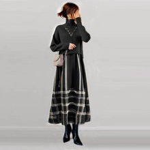 现货日系2024秋冬新款高级感高领针织上衣+条纹呢子半身裙两件套