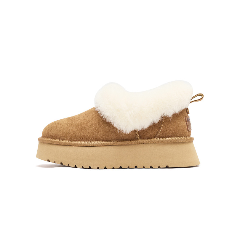 Botas de nieve para mujeres 2025 nuevos zapatos de algodón de nieve de invierno grueso con botas cortas de suela gruesa.