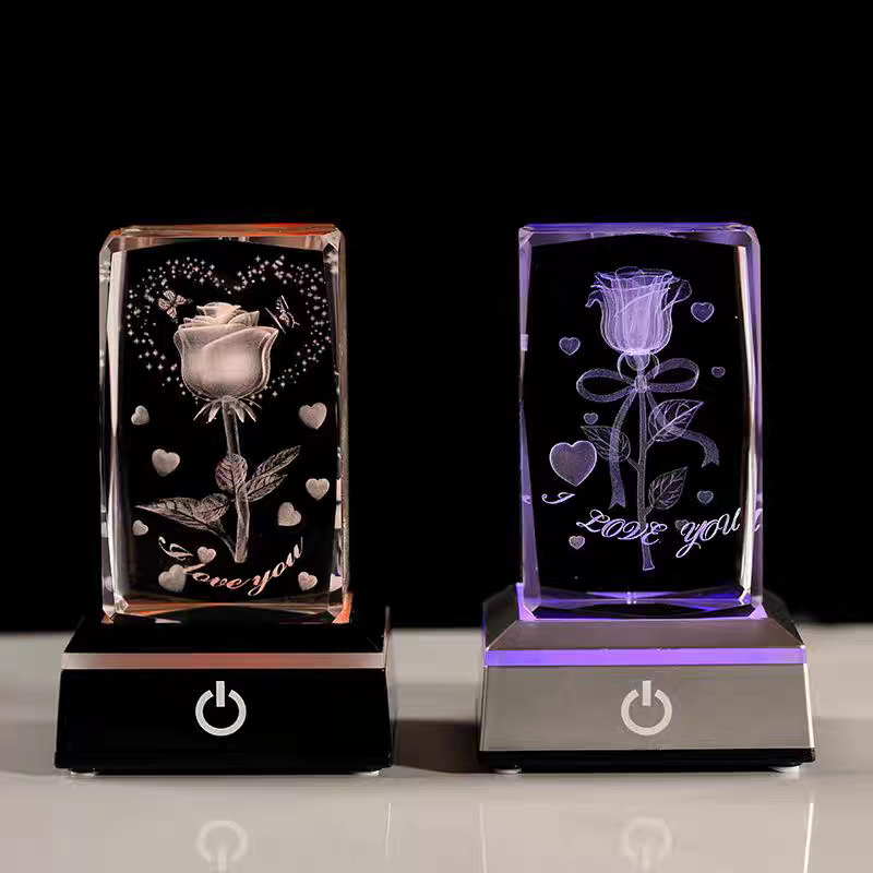 High-Quality Bubble-Free 5*5*8 cm K9 Crystal Cube Led Base 3D Engraved Cube High-Quality Bubble-Free 5*5*8 cm K9 Crystal Cube Led Base 3D Engraved Cube