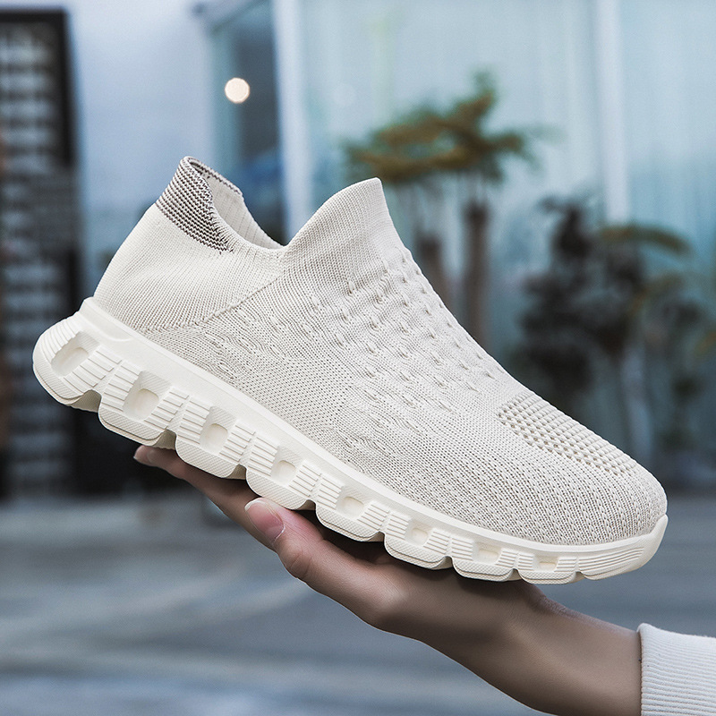 New Fly-Knit Socks Shoes for Men and Women, Mid-Top Sports Women's Shoes, Elastic Lightweight Soft Sole, Large Size Couple Men's Shoes 35-48