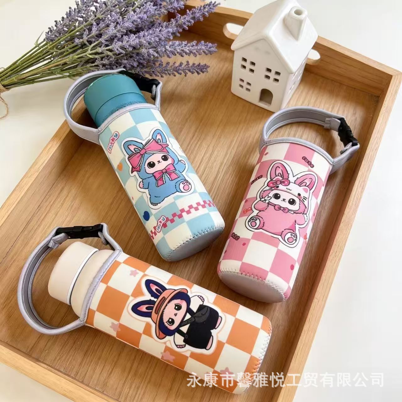 保温杯保护套便携式可背带斜跨水杯袋儿童  新款卡通隔热通用杯套