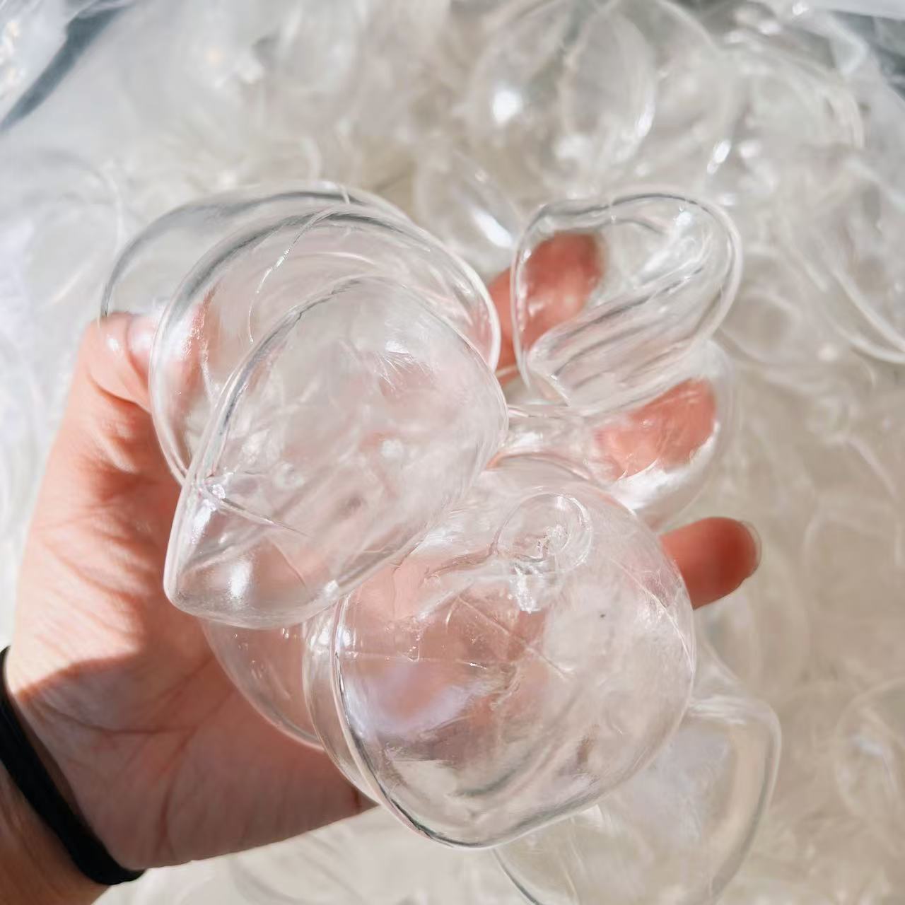 Tpr自作DIYソフトゴム6cm超薄空球皮流体手作球つまみ楽解凍玩具つまみ楽