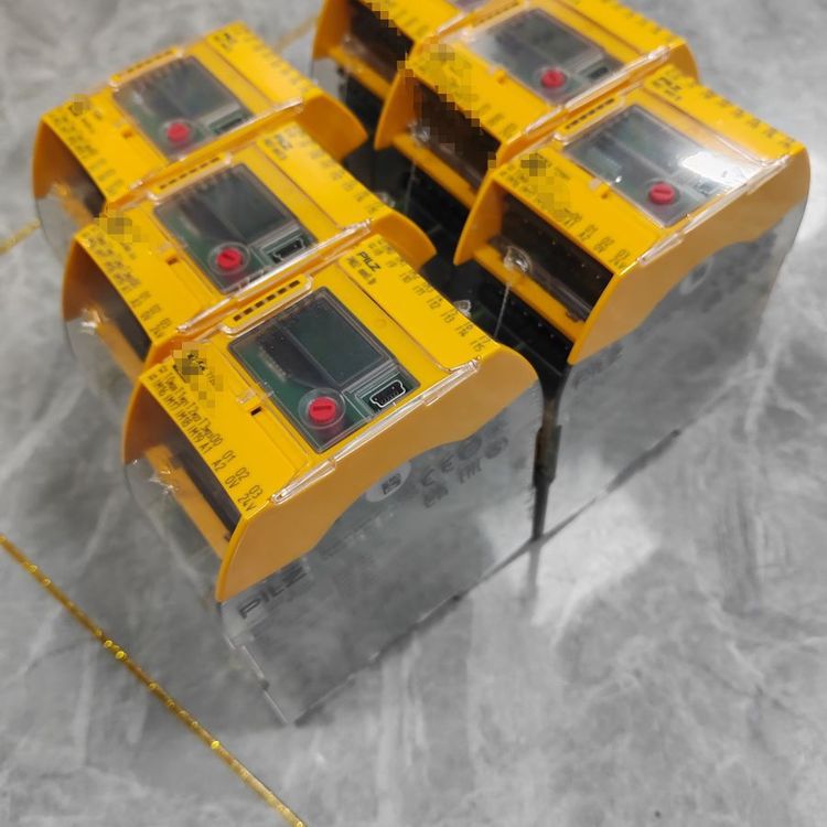 PNOZ mc7p CC-Link 773726 皮尔兹PILZ 小型控制器,现场总线模块