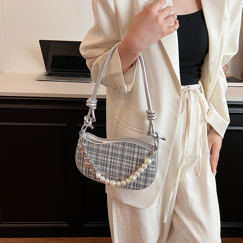 Fashionable Underarm Bag Brown