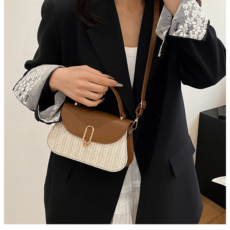 264g Weight Lock clasp Closure Type Single Shoulder Strap Strap Type Shoulder Bag Bags Type Casual Occasion Pu Leather Material Color Block Pattern All Seasons Season Women's Gender Streetwear Style Square Shape Women's Pu Leather Color Block Streetwear Square Lock Clasp Shoulder Bag 9