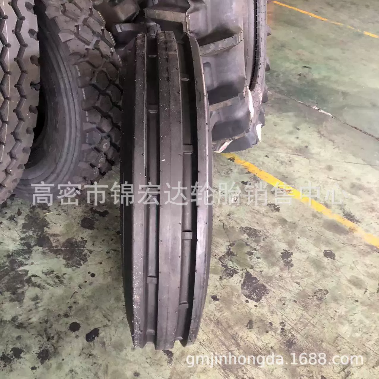 750-16  750-20双沟导向轮650-20 600-16 农用轮胎顺花导向轮胎