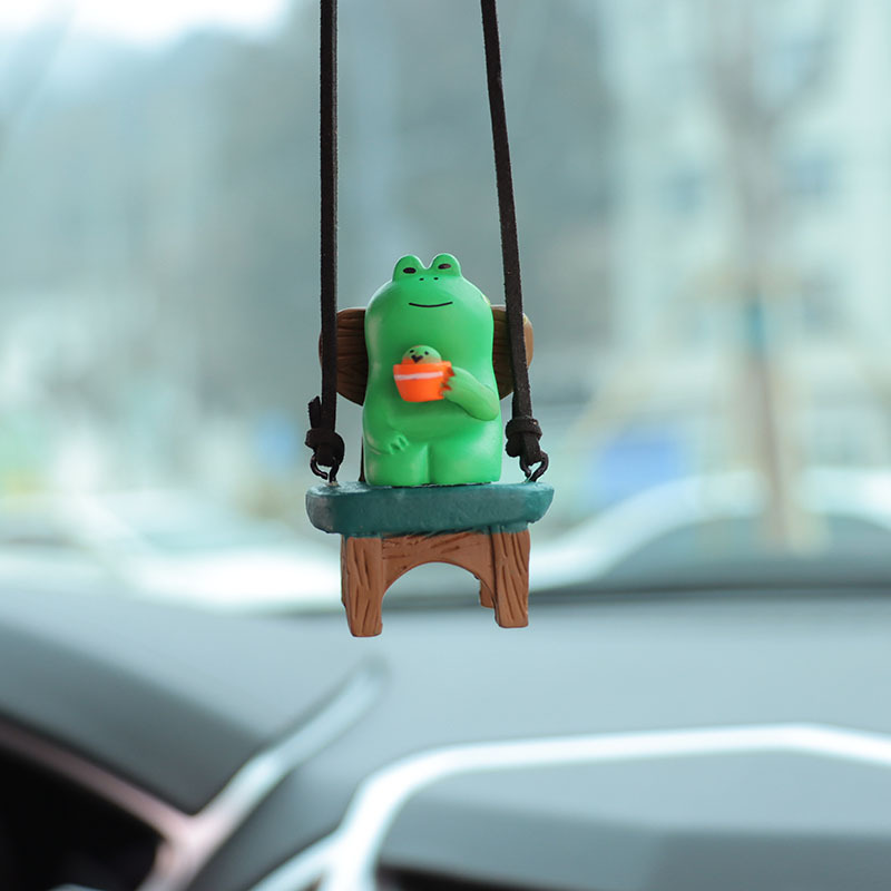 Cartoon frog sitting sofa cross-border car decoration interior pendant pendant car pendant decoration