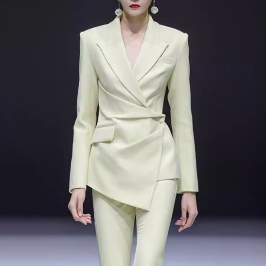 French Heavy Industry Deconstruction Design Sense Suit Women's Autumn New Pleated Irregular Tailoring Elegant Slim-fit Jacket for Women