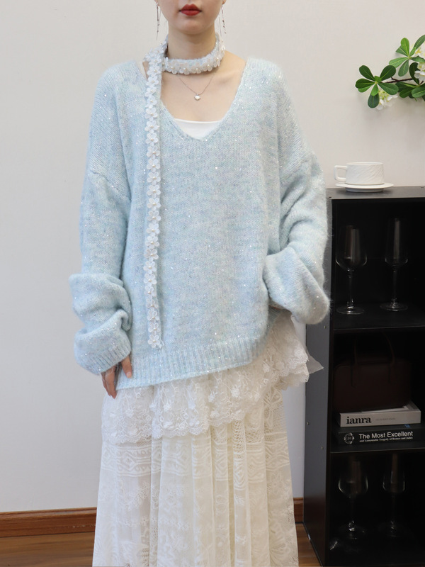 2025秋新款拼接蕾丝亮片设计感挂脖毛衣套头宽松甜美针织衫上衣女|undefined