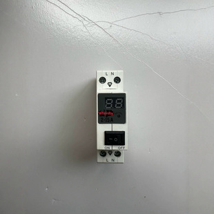 SVP-901A single-phase self-compound current limit protector overload overcurrent undercurrent delay manual switch 220V