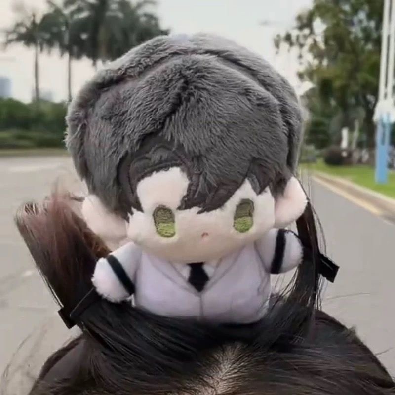 Diadema Li Shen [Cabello gris]
