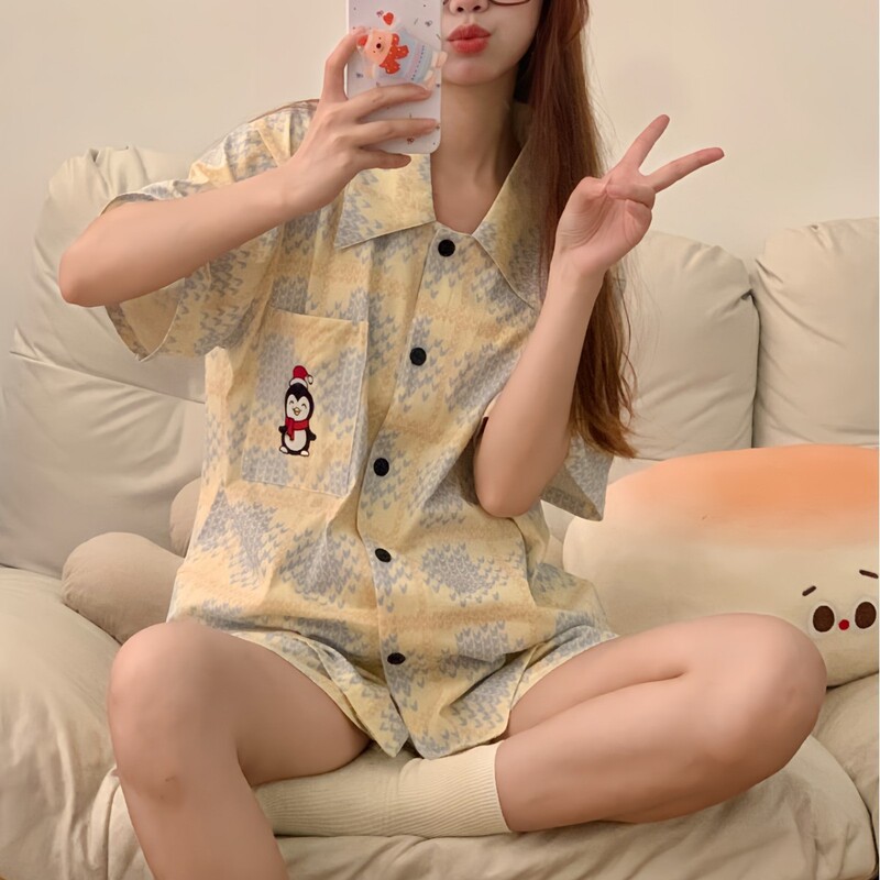 Korean Style Cute Animal Print Girls Short-Sleeved Pajamas Women's Summer and Autumn New Casual Large Size Home Clothes Two-Piece Set Korean Style Cute Animal Print Girls Short-Sleeved Pajamas Women's Summer and Autumn New Casual Large Size Home Clothes Two-Piece Set