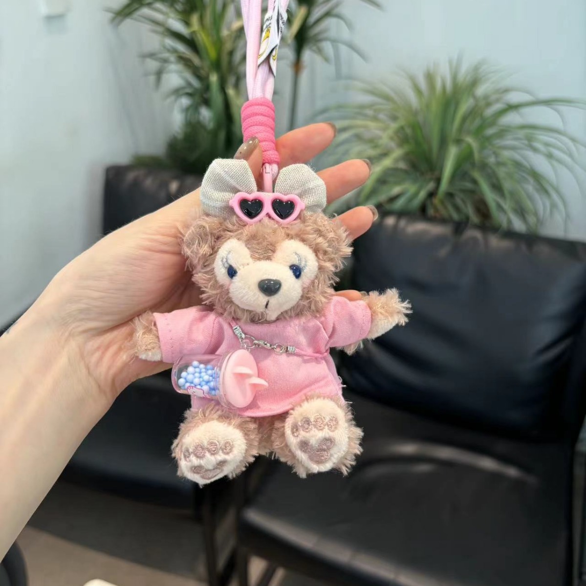 Nuevo Duffy oso llavero de automóvil lindo caricatura muñeca de peluche bolsos colgantes chicas pareja muñeca colgantes