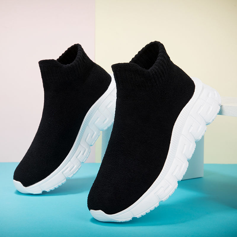 Muchos zapatos deportivos para caminar otoño y invierno super suaves y ligeros para hombres y mujeres antiodor y antideslizante con un pie de zapato casuales para caminar.