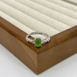 Hetian Jade Jasper Ring S925 Silver Fashion Versatile High-End Elegant Women's Niche Jewelry Silver Ring 2A52