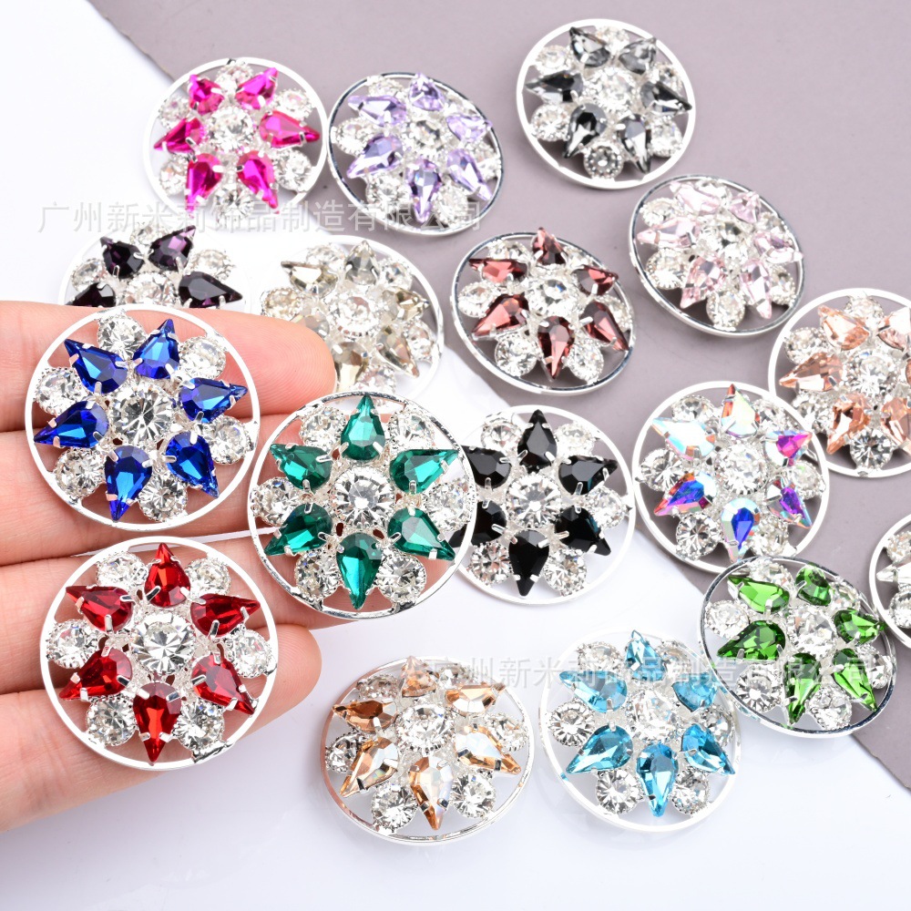 厂家新款彩色圆形水滴玻璃钻扣服装衣领装饰水晶胸针鞋包纽扣配件