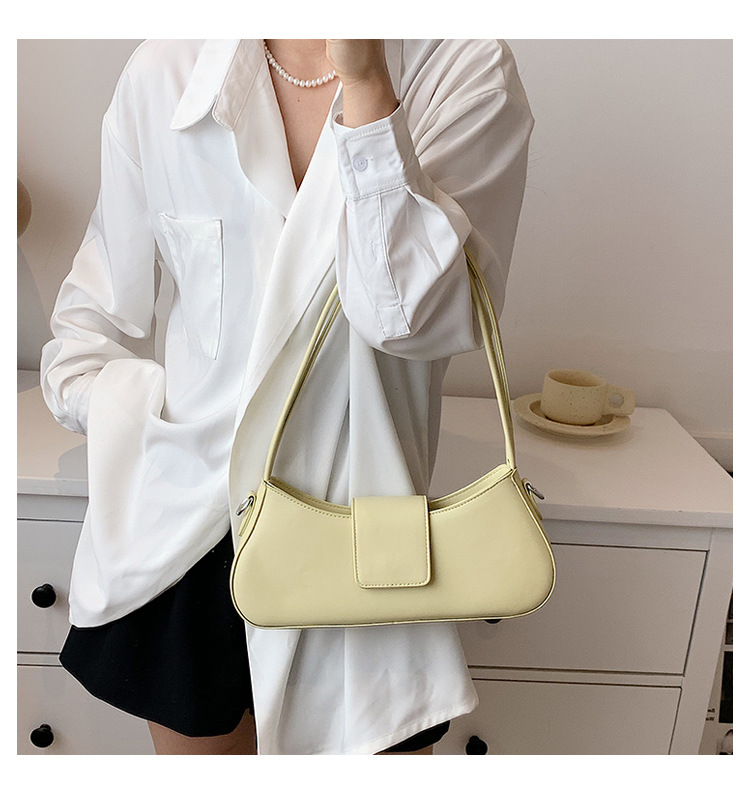 Women's Summer New Fashion Messenger Shoulder Underarm Bag display picture 4