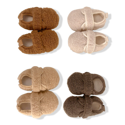 Direct supply of Korean winter velvet fur shoes, girls 'toddler shoes, soft sole, non-slip princess shoes, baby shoes