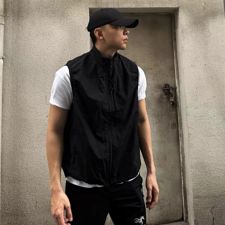 American Retro Pleated Sun-Protective Functional Quick-Dry Vest for Men, Summer Outdoor Layered Wear, Triple-Protection Jacket