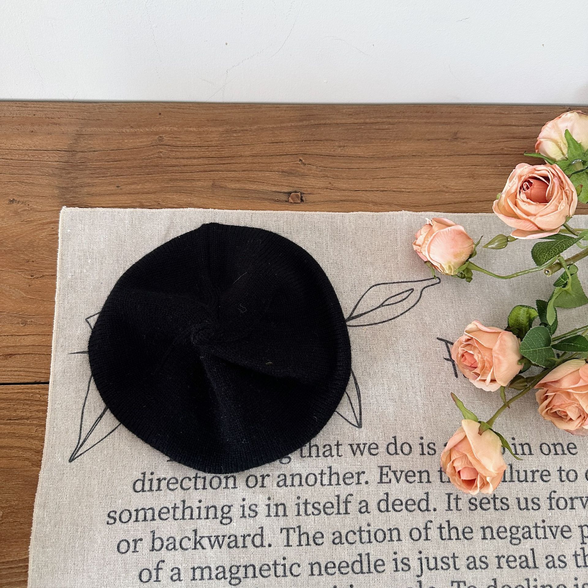 Boina de punto para niños otoño nuevos niños y niñas primavera y otoño sombrero de pintor bebé niña sombrero accesorios de ropa