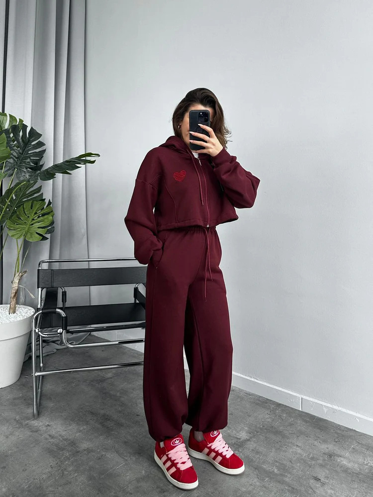 New Cross-Border European American Style Casual For Women With Heart Print Hoodie, Drawstring Shorts, Sweatshirt, And_ecoleips.com