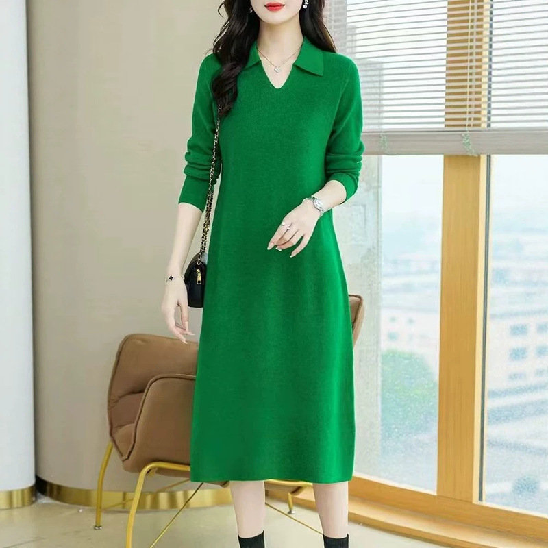 Knitted Base Sweater Dress 2026 Women's New Spring and Autumn Style with a Turn-Down Collar, Loose Fit, Elegant Long Over-The-Knee Dress