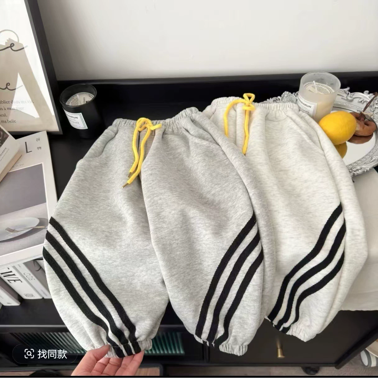 [Готовый запас] Повседневные брюки в полоску для мальчиков, детские свободные спортивные брюки в весеннем стиле, спортивные штаны, модные мужские брюки