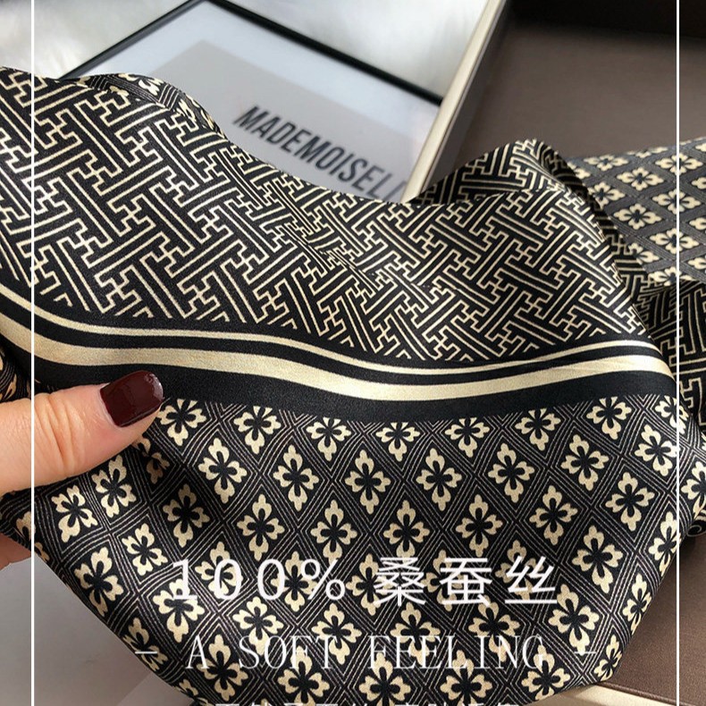 Schwarzer Seidenschal Für Damen, Elegantes Accessoire Aus Seide_voghion.com