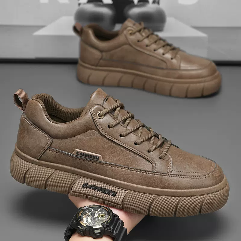 男鞋春季新款透气防水防滑鞋子男潮流百搭黑色皮鞋休闲运动板鞋男