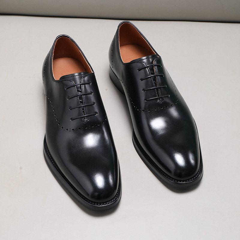 Whole Leather Shoes Men's Business Formal Wear Genuine Leather Handmade British Round Toe Suit Oxford Shoes Leather Sole Groom's Wedding Shoes Whole Leather Shoes Men's Business Formal Wear Genuine Leather Handmade British Round Toe Suit Oxford Shoes Leather Sole Groom's Wedding Shoes