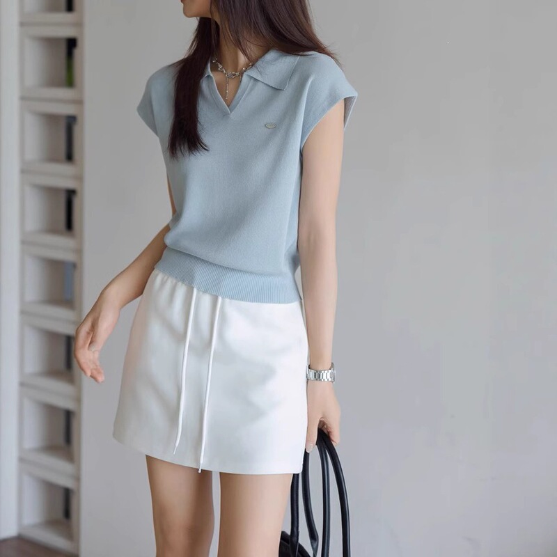 Blue Ice Silk Polo Shirt Short-Sleeve Knit Top for Women, Summer Thin Style, Petite Fit, Regular Shoulder V-Neck, Small Flutter Sleeves, Short T-Shirt