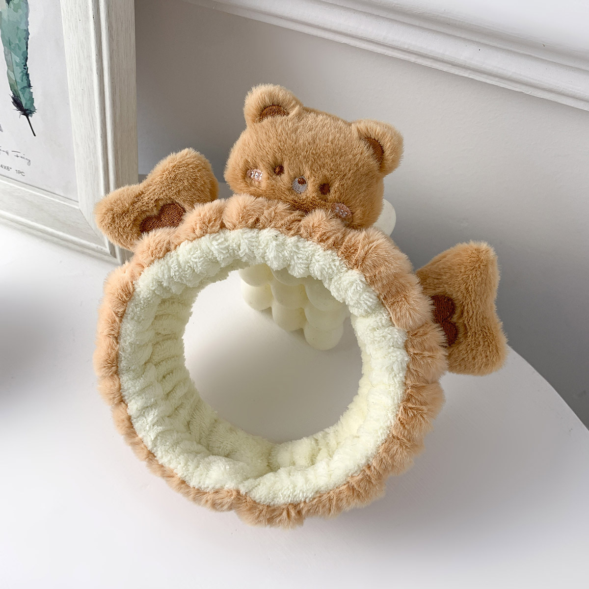 Otoño y invierno de peluche de jade de dibujos animados lavarse la cara correa de cabello adorable oso color combinación correa de cabello de muñeca impermeable adornamientos de cabello al por mayor