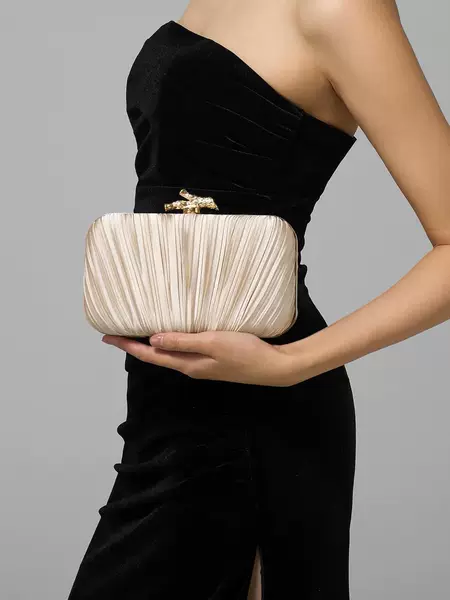 2025 Cross-Border New Pleated Clutch Evening Bag Banquet Bag Ladies Evening Dress Bag Wedding Evening Bag