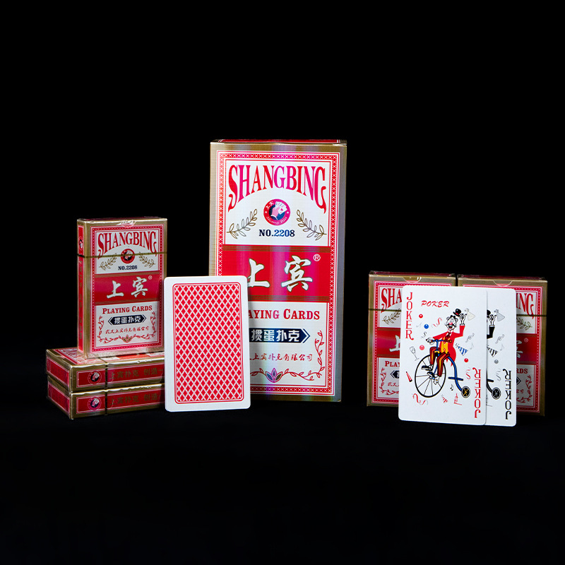 Playing cards with a texture like a woven pattern, for gatherings and entertainment, are high-quality anti-cheating black core playing cards, specifically designed for competitions.