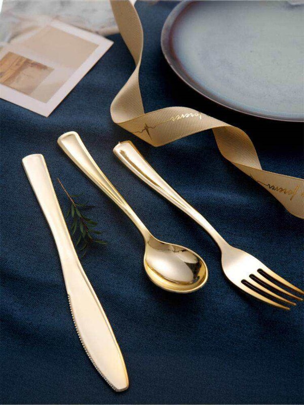 Golden Disposable Steak Knife, Fork, and Spoon Set, Thickened Plastic, Individually Packaged, Three-Piece Set for Light Meals, Cold Dishes, Tea Breaks, and Western-Style Dining Golden Disposable Steak Knife, Fork, and Spoon Set, Thickened Plastic, Individually Packaged, Three-Piece Set for Light Meals, Cold Dishes, Tea Breaks, and Western-Style Dining