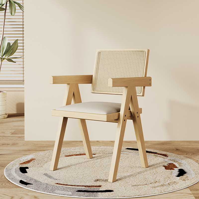 Sillas de comedor de madera maciza sillas medievales nórdicas con reposabrazos sillas K sillas de caña domésticas sillas de caña Chandigarh