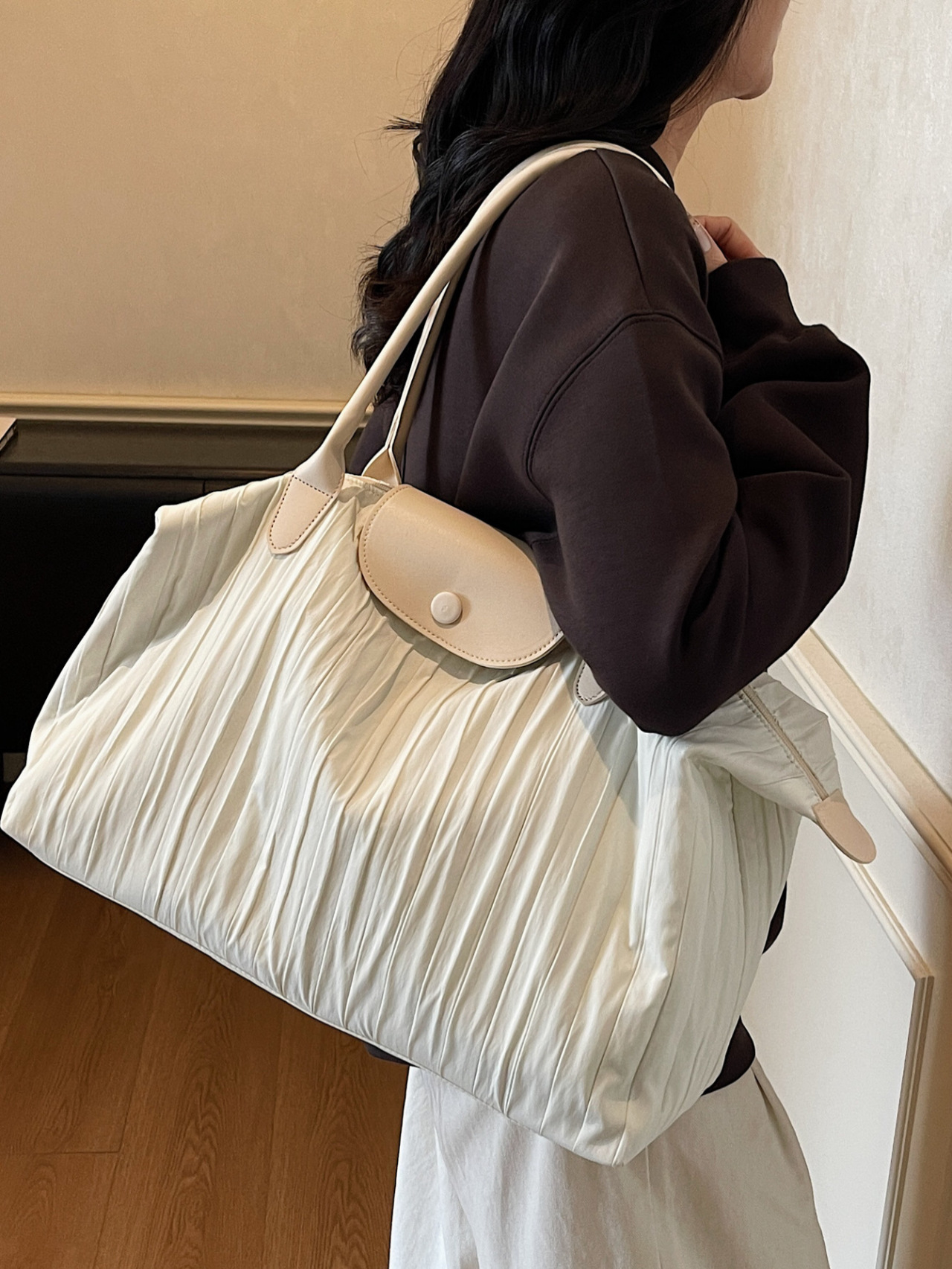 Capacious sports bag for leisure