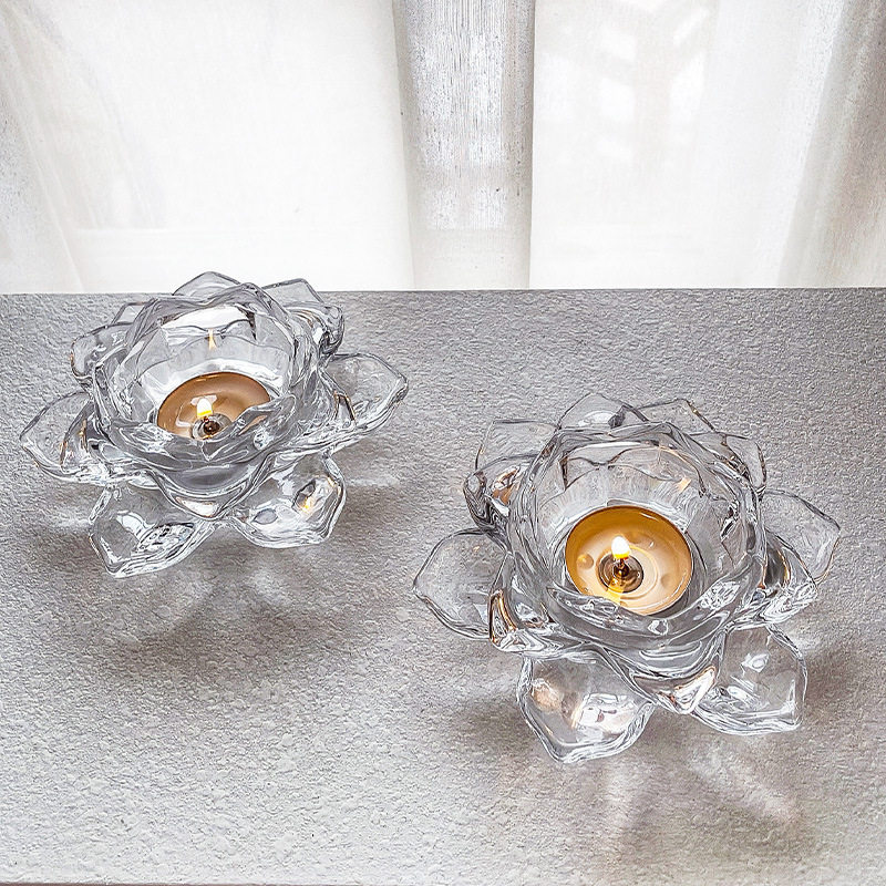 新商品の透明水晶ガラス蓮の花の燭台のろうそくの電気スタンドの蓮の花の明かりの家庭の装飾品の工芸品の置物|undefined