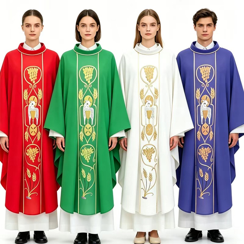 Long robe, prayer garment, priest's printed lamb and wheat ear cloak, stage role-playing costume, medieval priest's robe