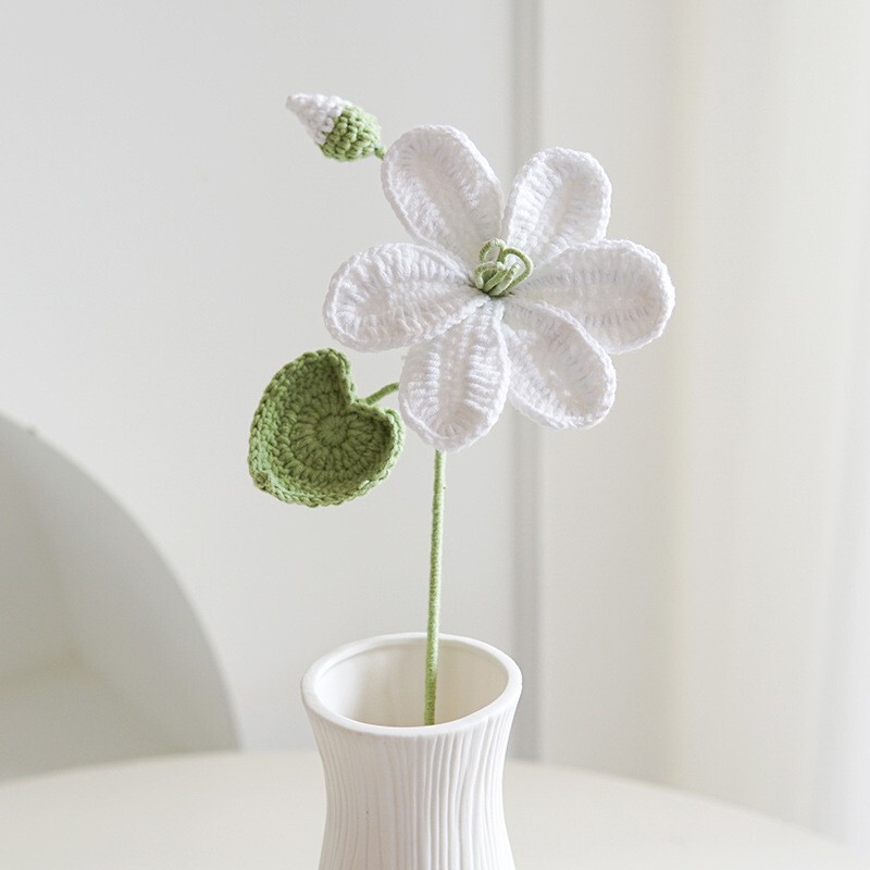 クロスボーダーの手編みの完成品の小さい花束は花の毛糸のメリヤスの花束を模倣します。|undefined