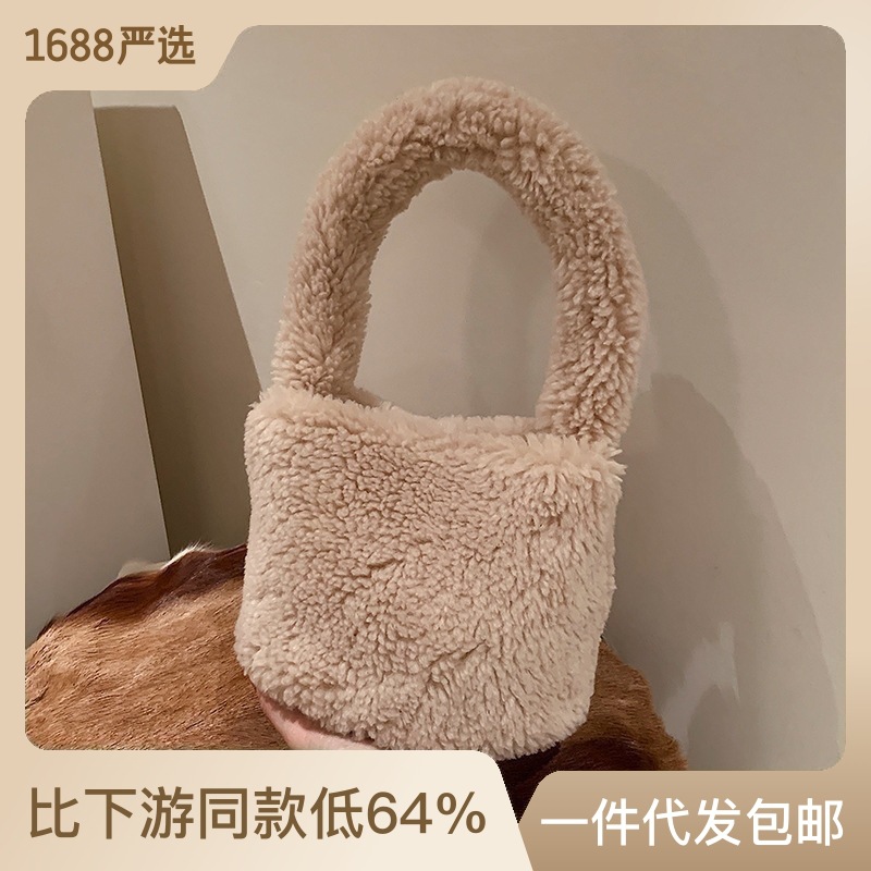 2021 autumn and winter New fluffy bag women's granular wool bag vegetable basket portable fluffy bag women's fluffy cylinder bag