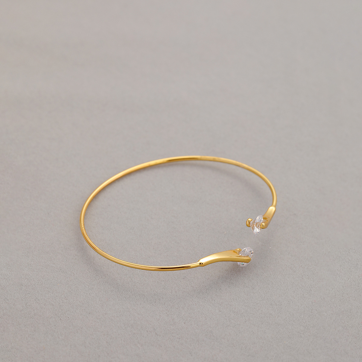 Women's Gender Vintage Style Classic Style Geometric Brass Bangle In Bulk