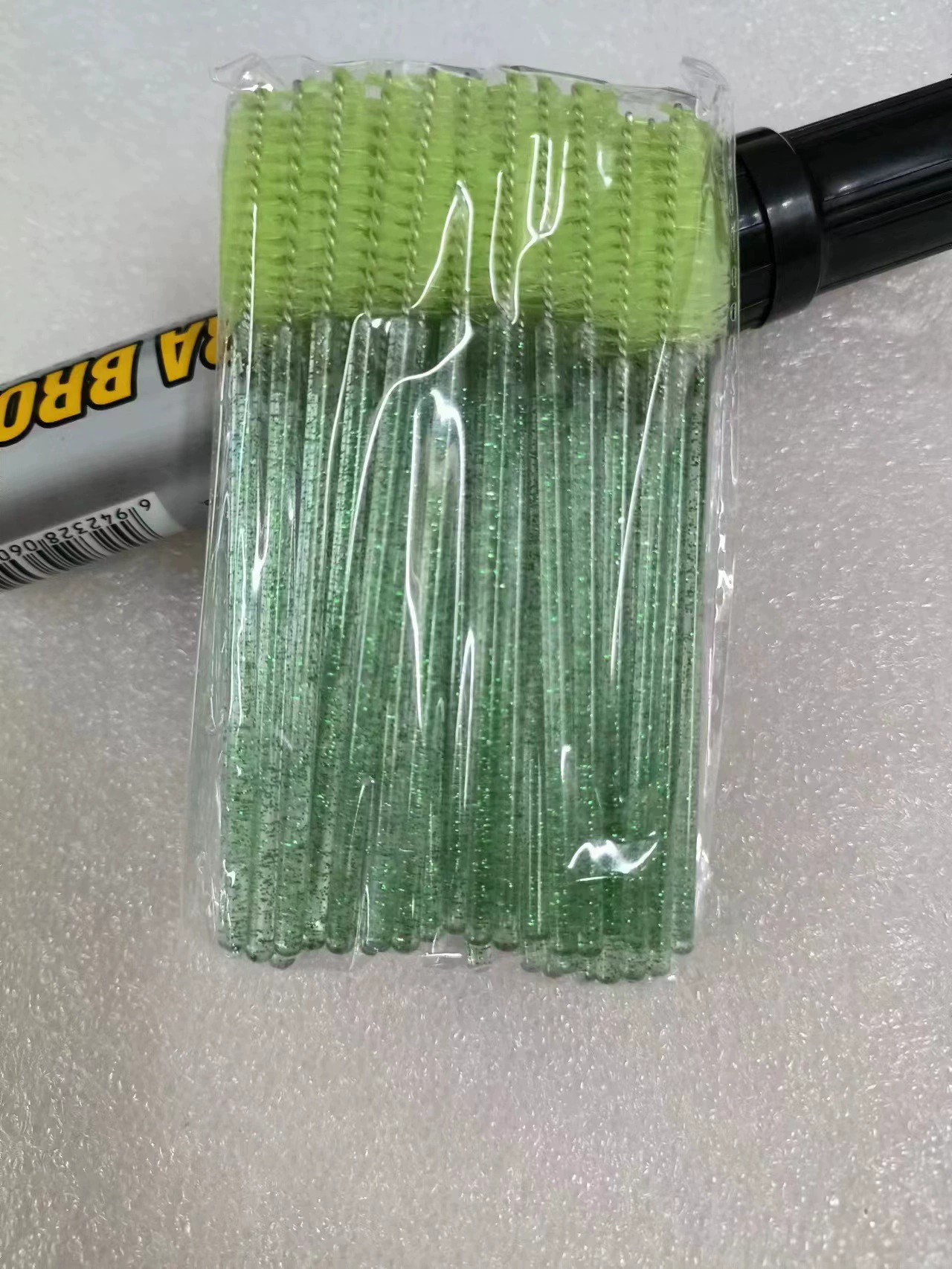 Disposable Eyelash Brushes, 50-Pack, Assorted Colors, Handheld Mascara Wands