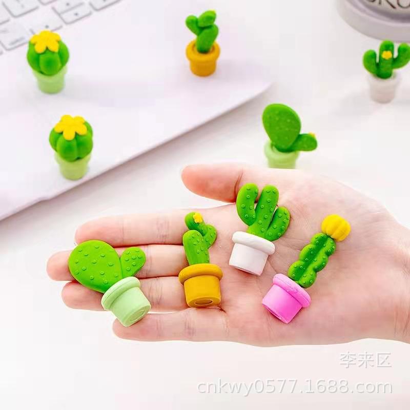 Cartoon teaching eraser with animals for students